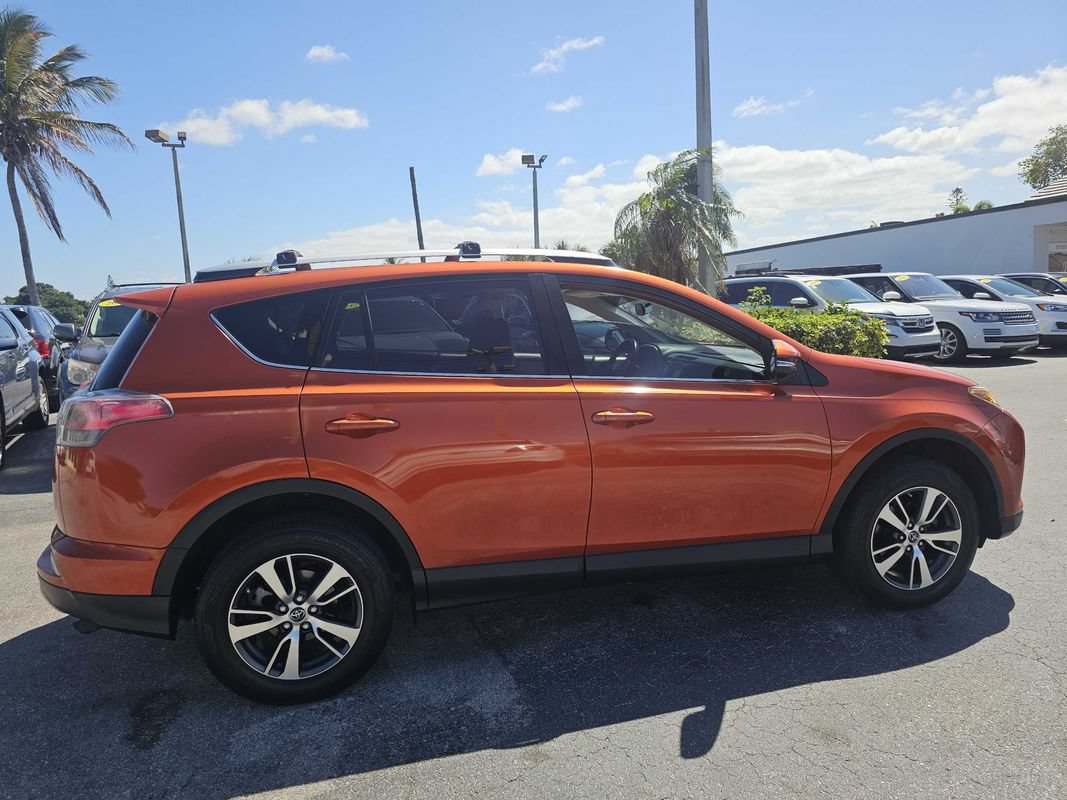 Used 2016 Toyota RAV4 XLE FWD image 19