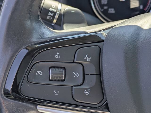 Used 2023 Buick Enclave Essence image 20