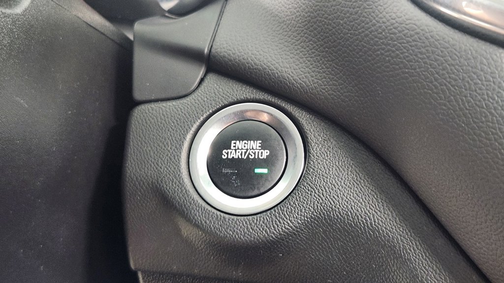 Used 2023 Chevrolet Equinox LT AWD/4WD image 24