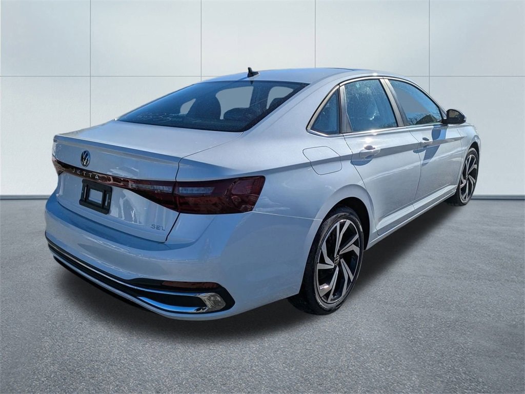 New 2026 Volkswagen Jetta SEL image 3