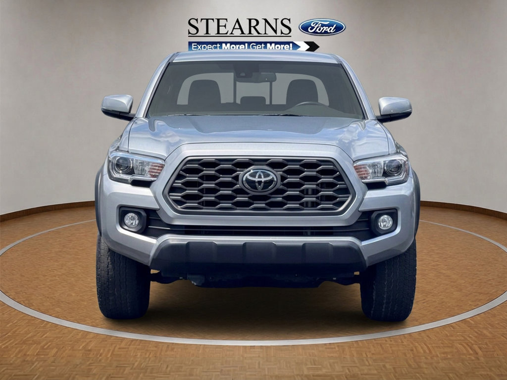 Used 2023 Toyota Tacoma TRD Off-Road w/ Technology Package AWD/4WD image 16
