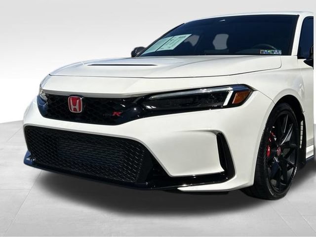 Used 2026 Honda Civic Type R image 2