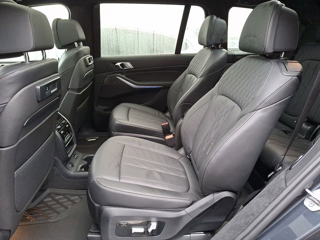 Certified 2022 BMW X7 xDrive40i w/ Executive Package image 7
