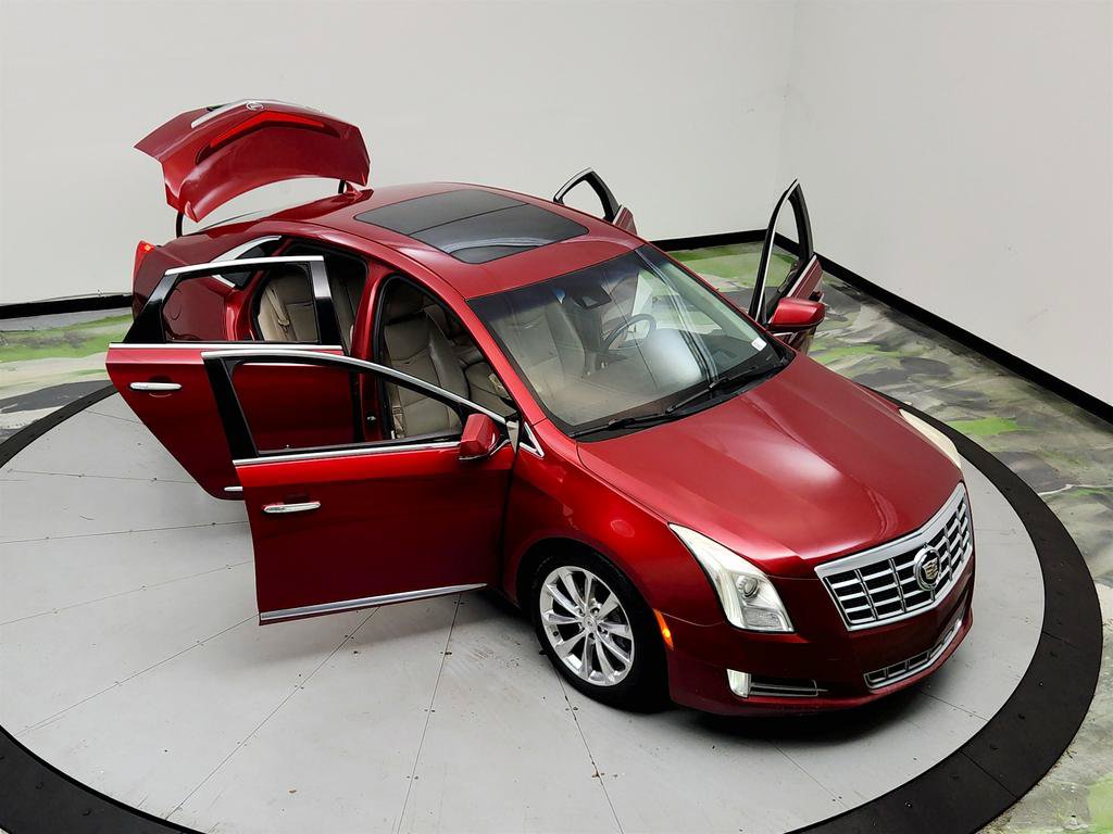 Used 2013 Cadillac XTS Premium FWD image 40