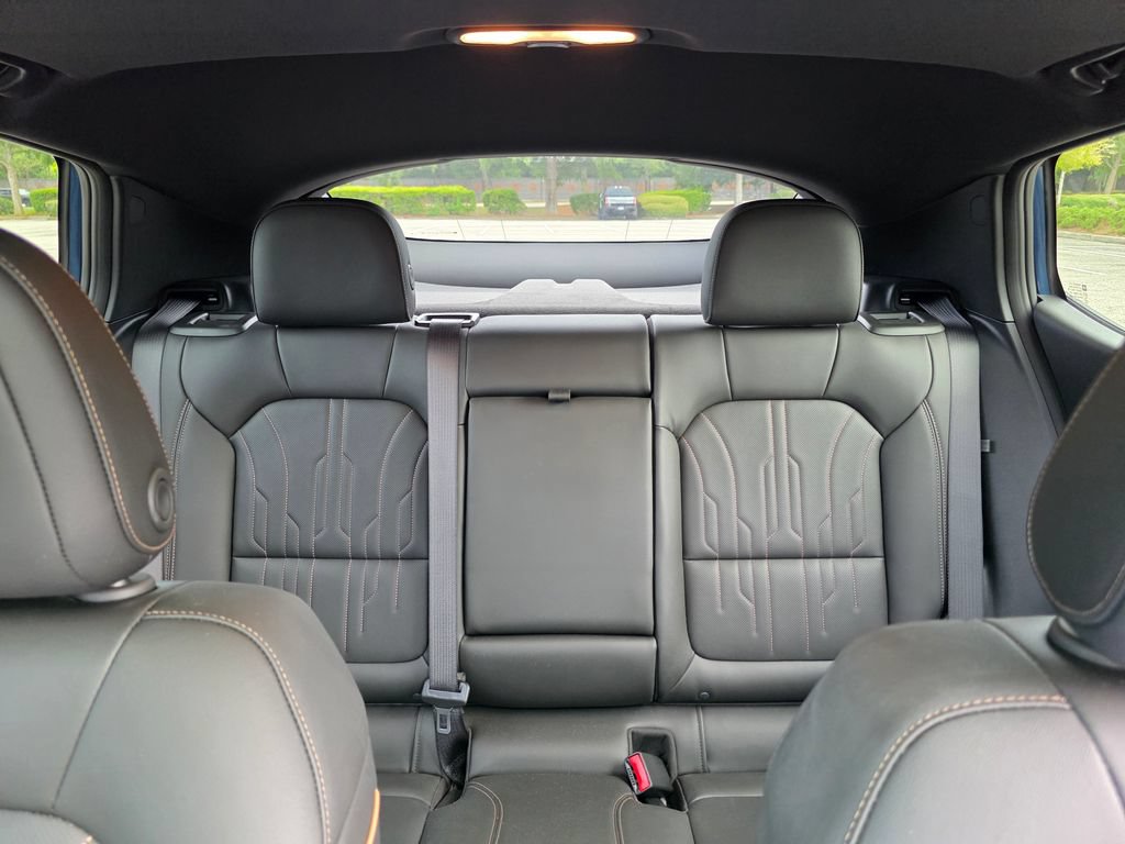 Used 2025 Buick Envista Avenir FWD image 24