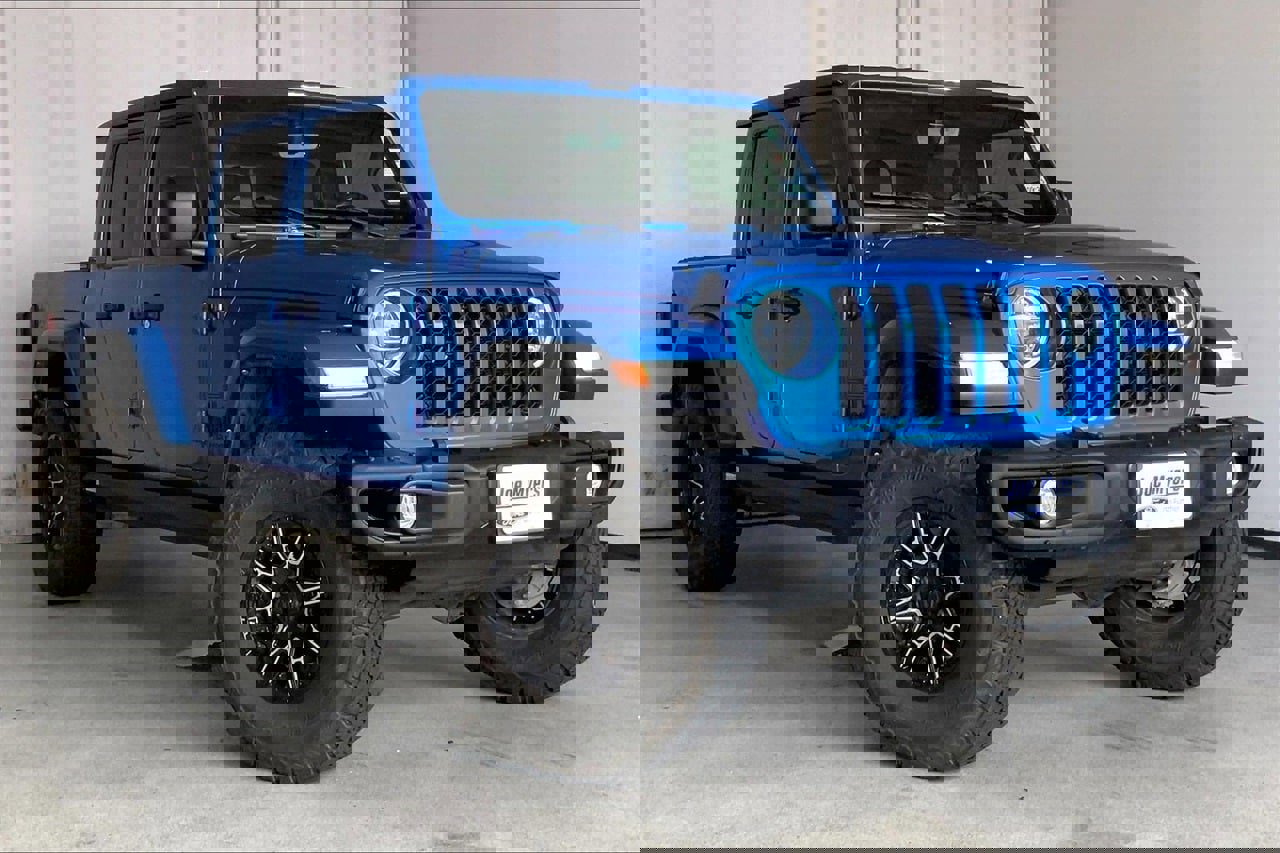 Used 2021 Jeep Gladiator Sport