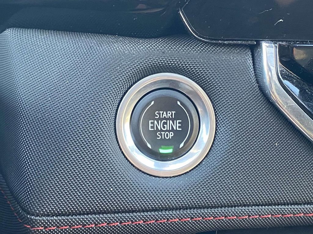 Used 2023 Chevrolet Colorado Z71 w/ Z71 Convenience Package 2 image 22