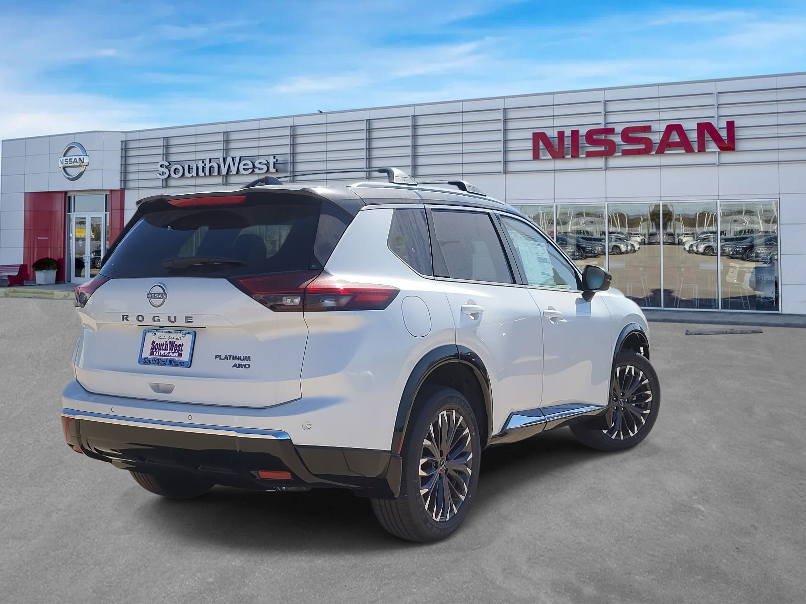 New 2026 Nissan Rogue Platinum image 6
