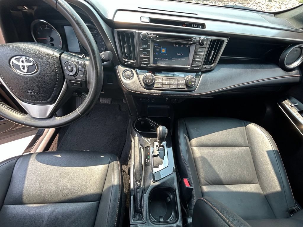 Used 2017 Toyota RAV4 SE w/ Power Extra Value Package AWD/4WD image 19