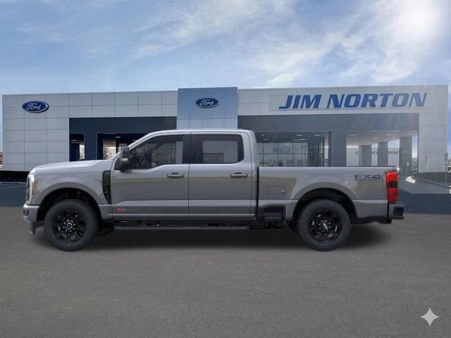 New 2026 Ford F250 Lariat w/ Black Appearance Package image 4