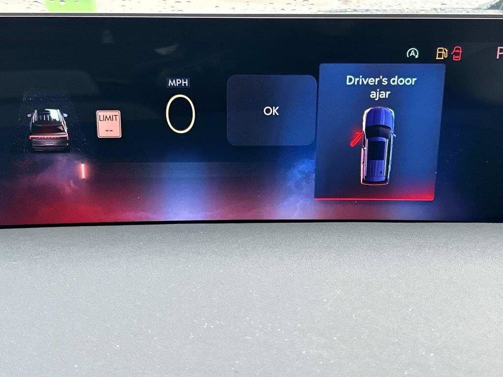 New 2026 Lincoln Navigator L Premier AWD/4WD image 18