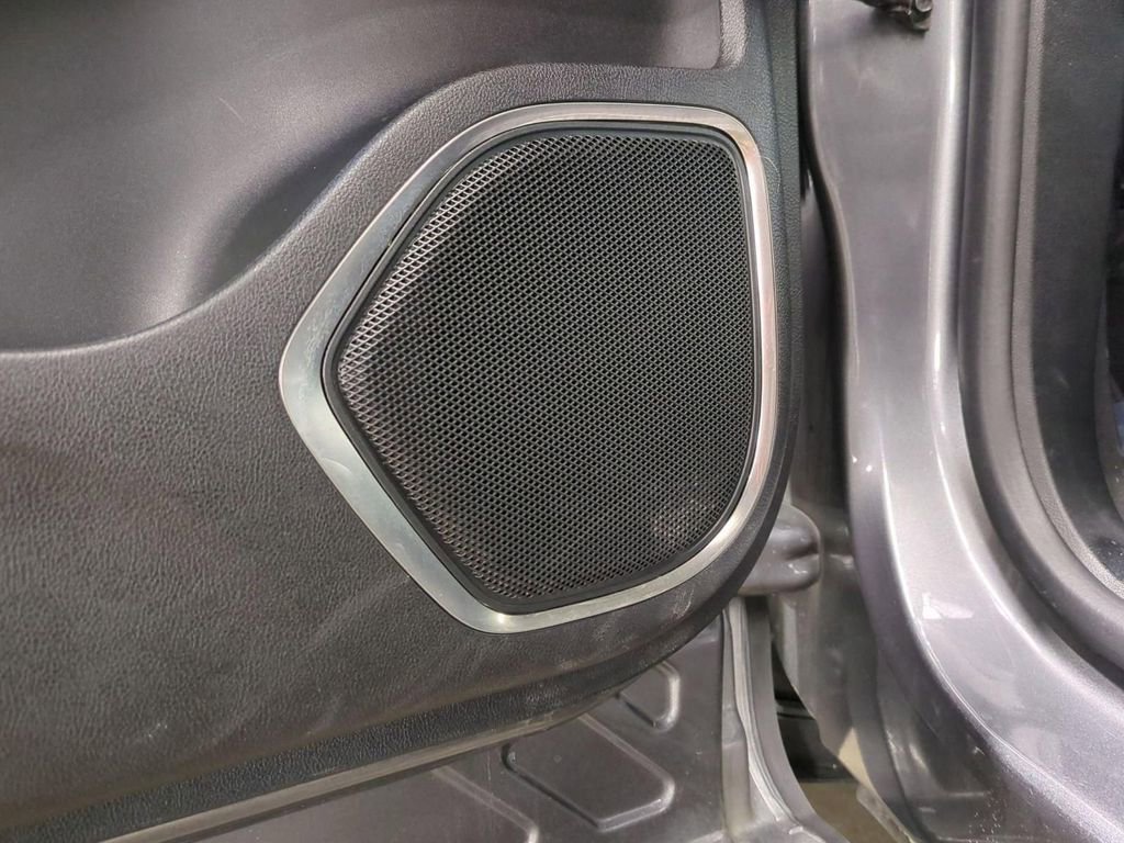 Certified 2023 Lincoln Nautilus Reserve image 17