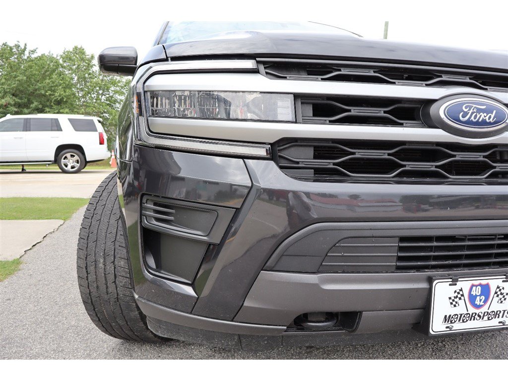 Used 2022 Ford Expedition Max XLT AWD/4WD image 12