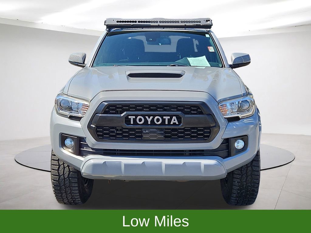 Used 2019 Toyota Tacoma TRD Sport video 2