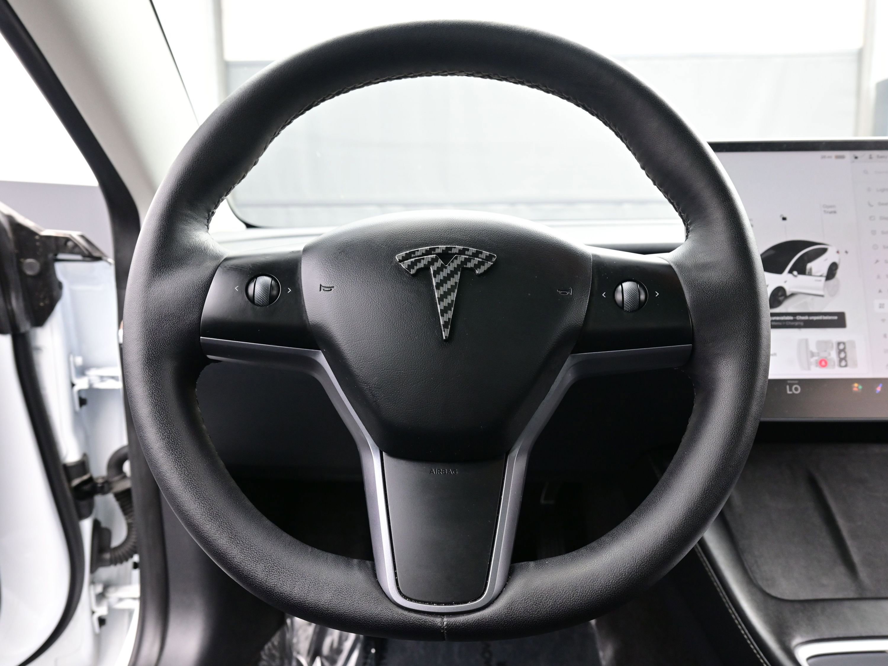Used 2023 Tesla Model 3 Standard Range image 23