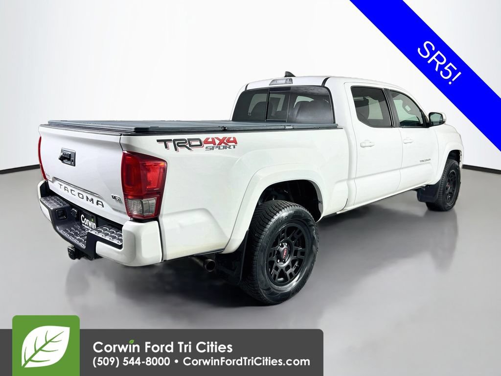 Used 2017 Toyota Tacoma SR5 AWD/4WD image 15