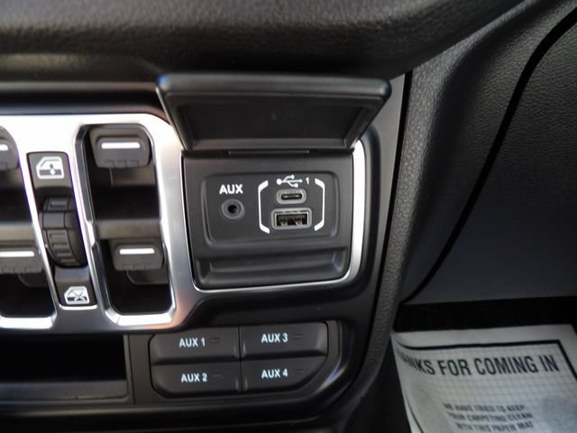 New 2026 Jeep Gladiator Mojave AWD/4WD image 25