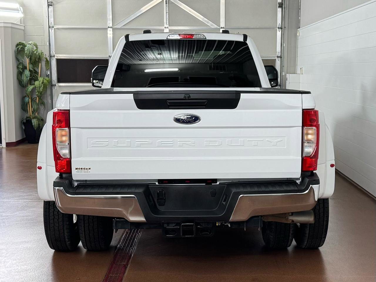 Used 2022 Ford F350 XL w/ STX Appearance Package AWD/4WD image 4