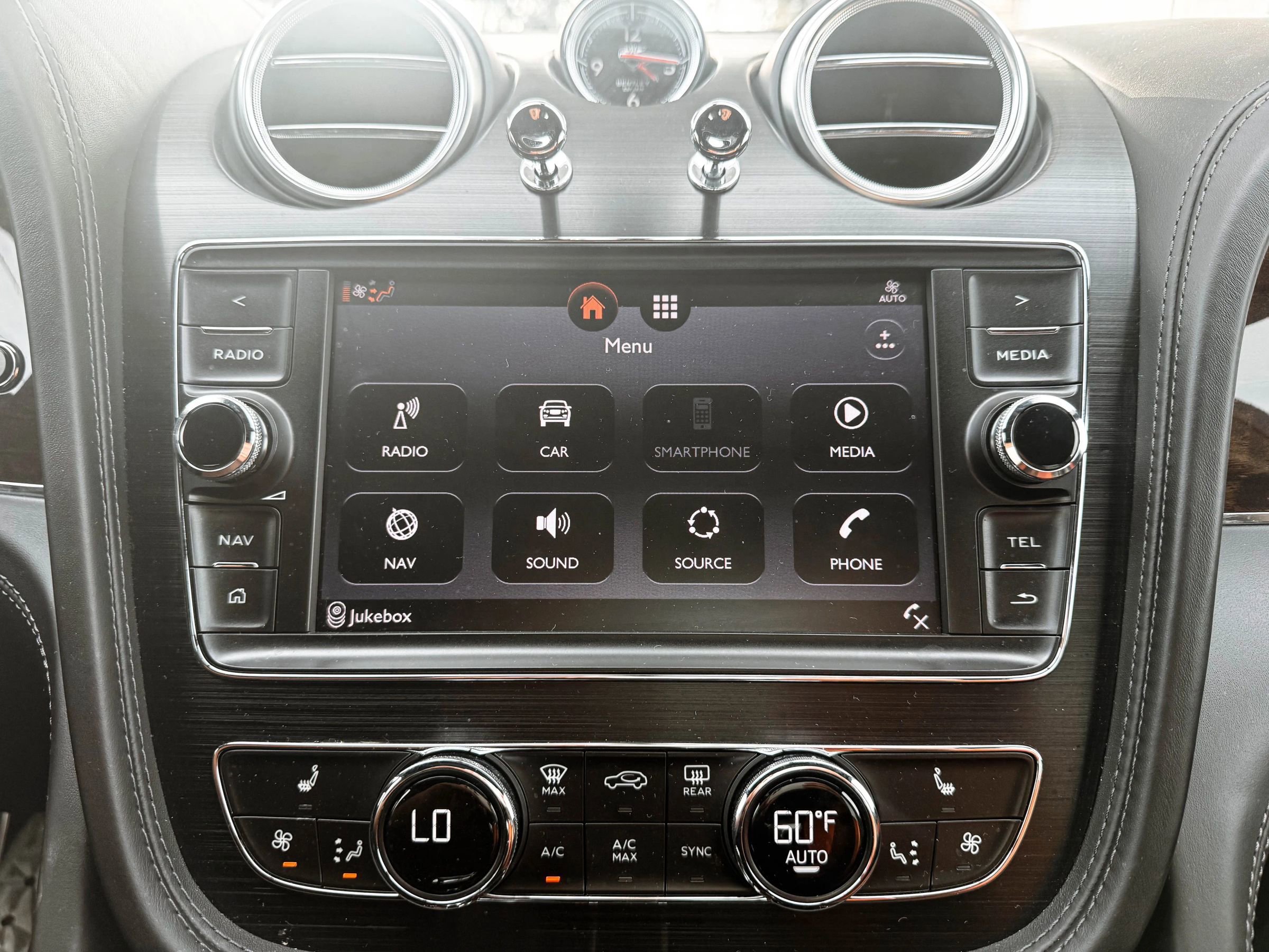 Used 2020 Bentley Bentayga image 22