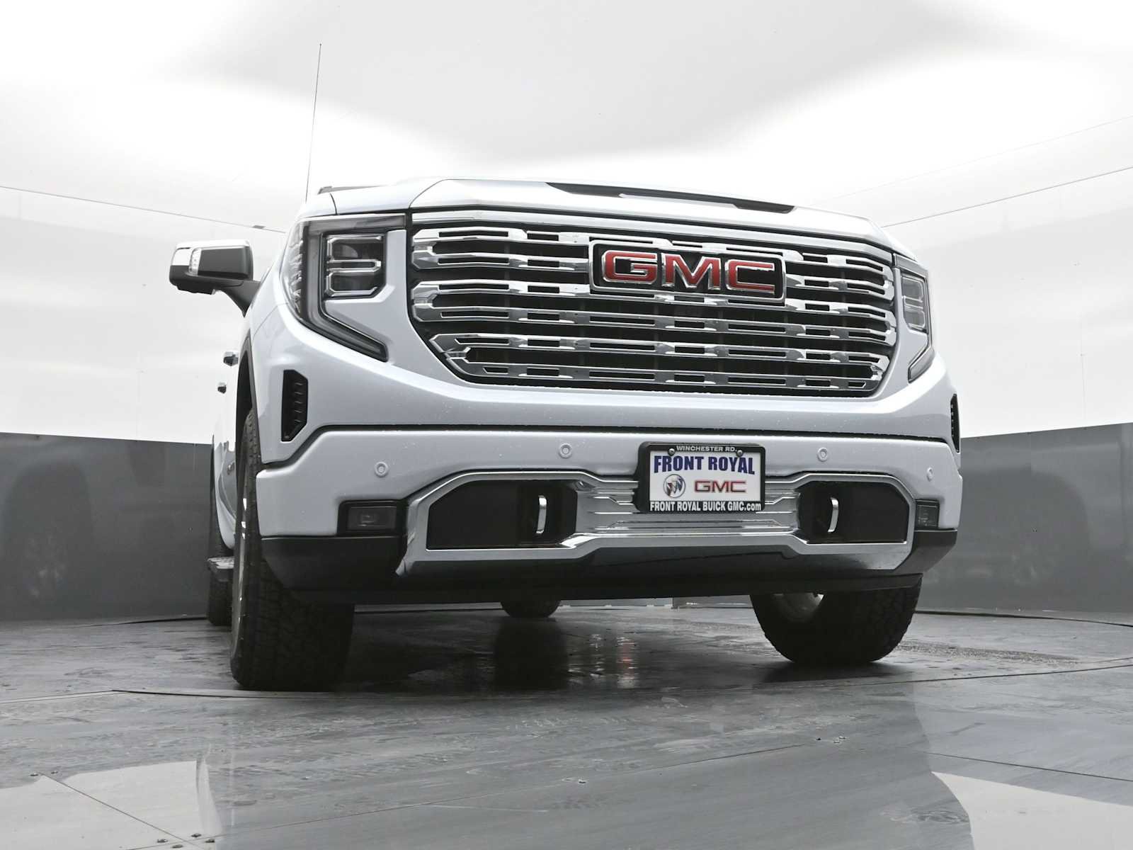 New 2026 GMC Sierra 1500 Denali w/ Technology Package AWD/4WD image 41