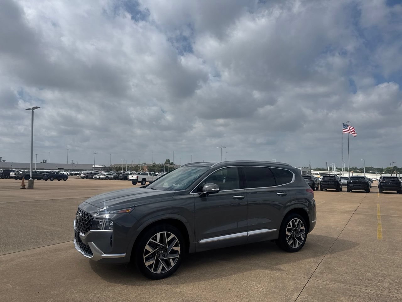 Used 2021 Hyundai Santa Fe Calligraphy w/ Cargo Package FWD image 10