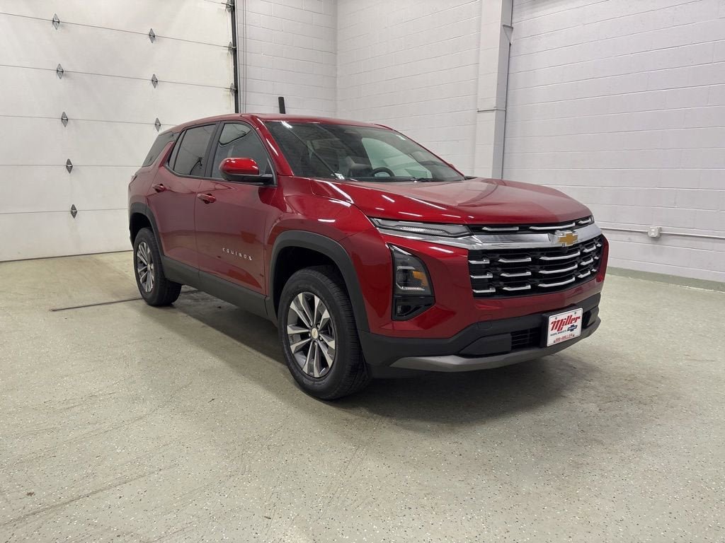 New 2026 Chevrolet Equinox LT w/ Convenience Package II FWD image 2