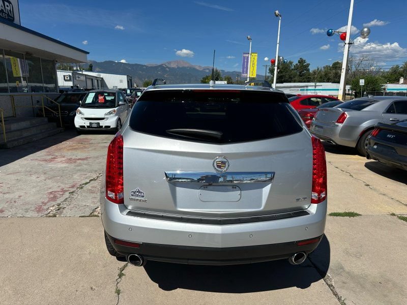Used 2012 Cadillac SRX Luxury FWD image 6