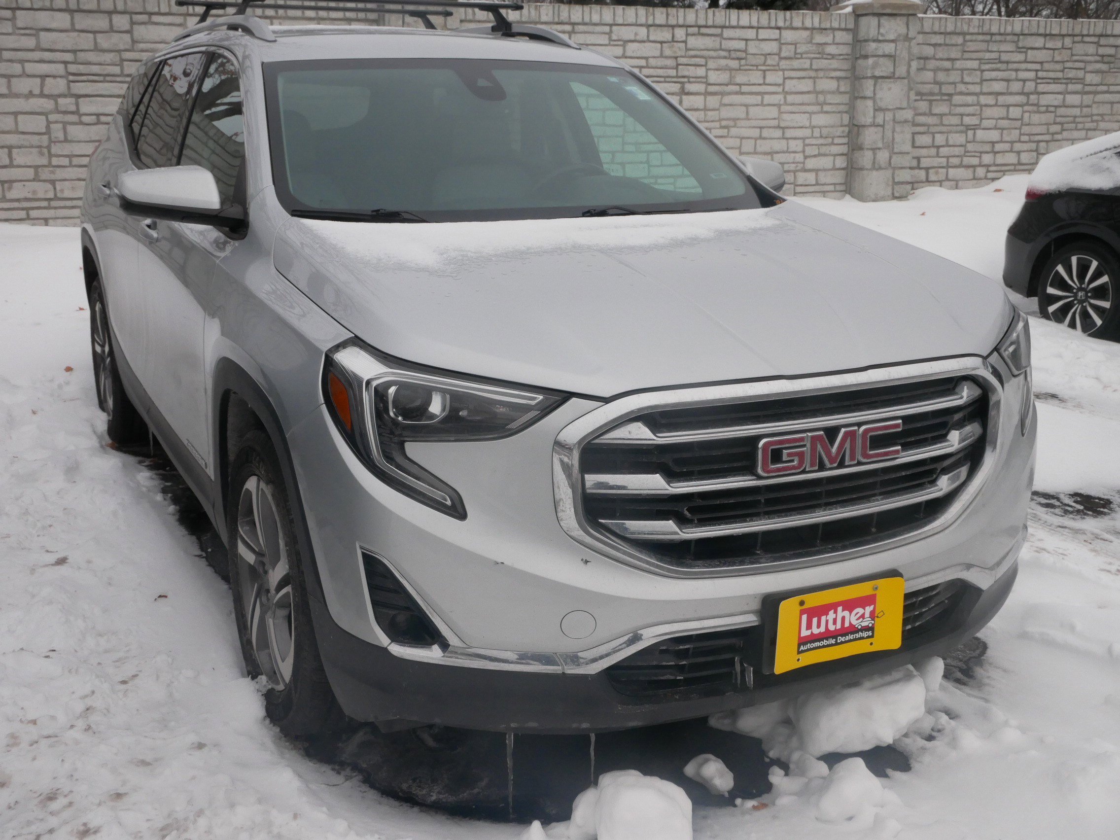 Used 2020 GMC Terrain SLT image 3