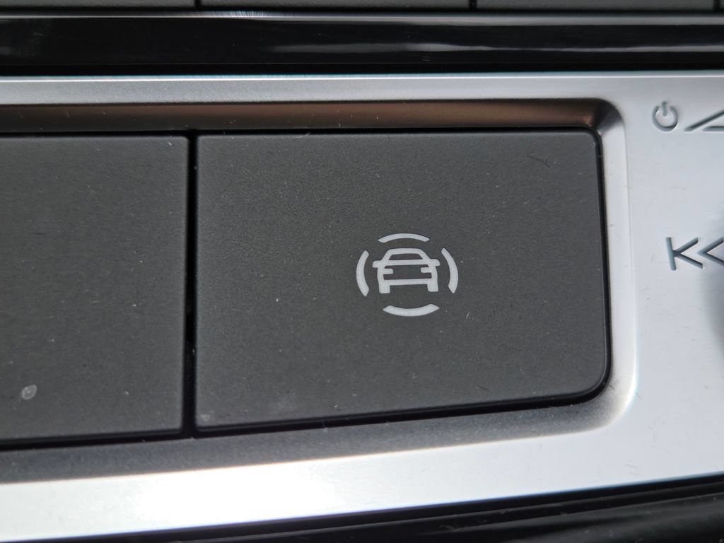 Certified 2026 Audi Q7 2.0T Premium w/ Convenience Plus Package AWD/4WD image 9