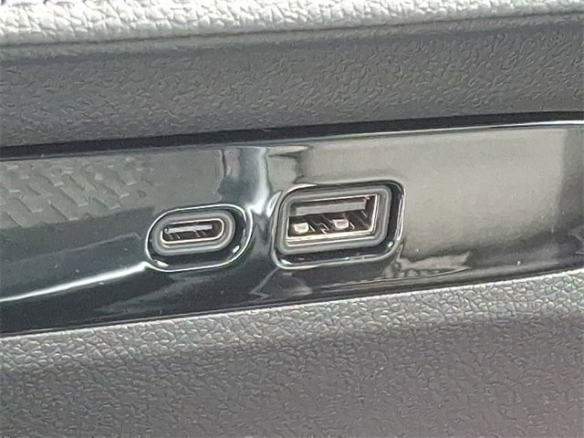 New 2026 Buick Enclave Preferred image 16