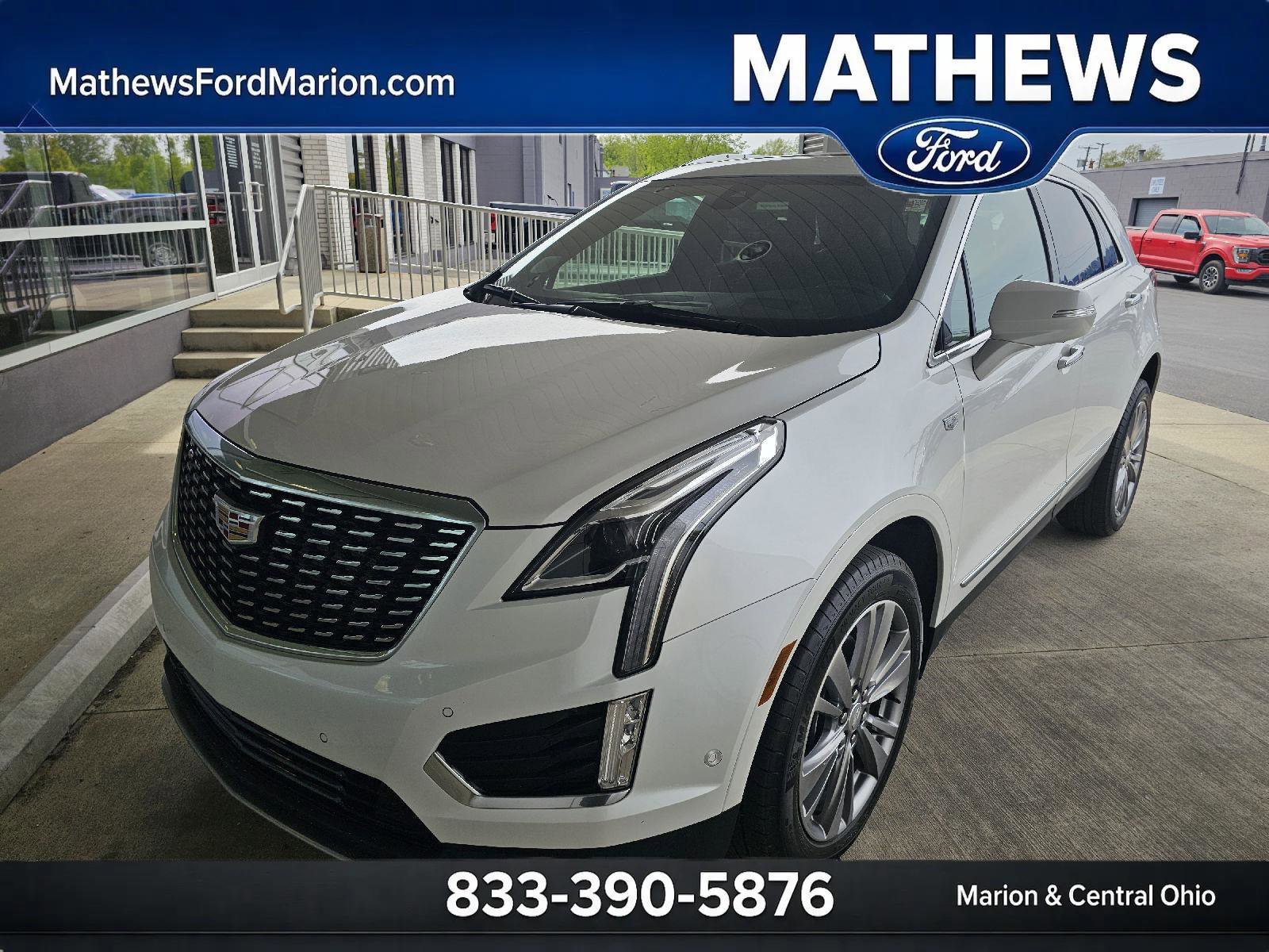 Used 2024 Cadillac XT5 Premium Luxury w/ Technology Package AWD/4WD image 1