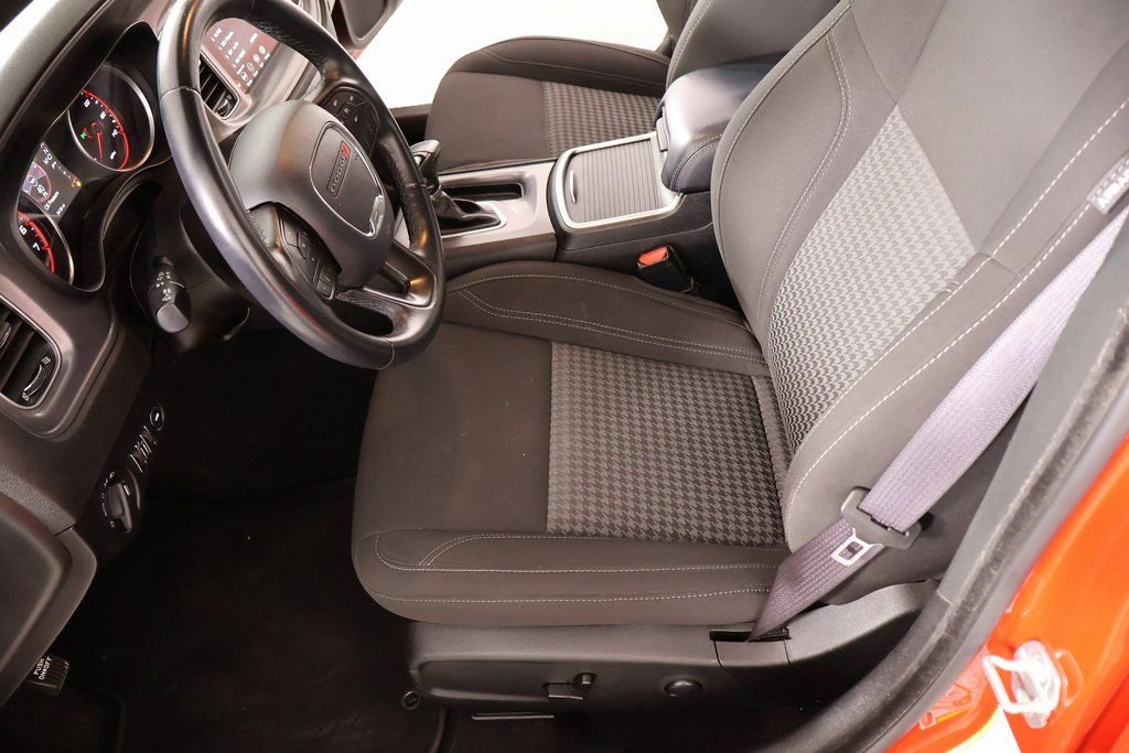 Used 2023 Dodge Charger SXT image 10