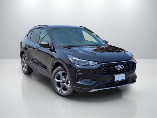 New 2025 Ford Escape ST-Line w/ Equipment Group 301A