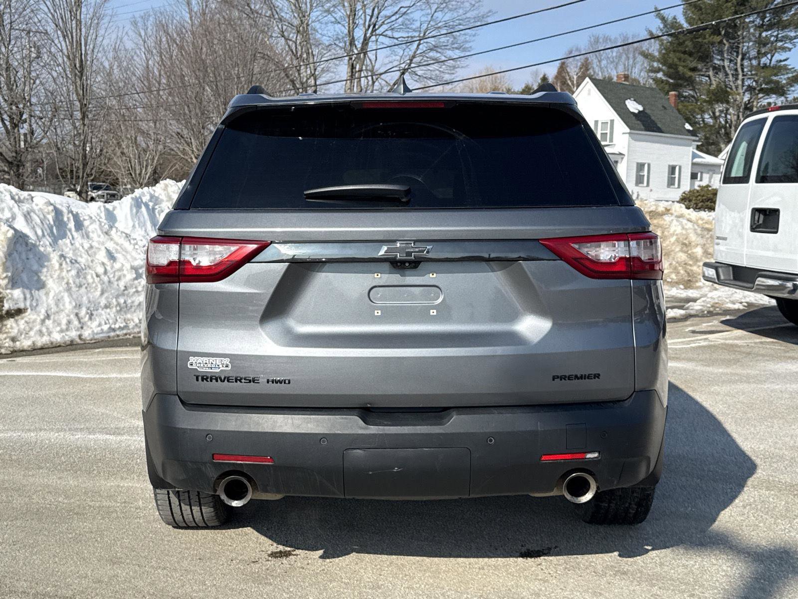 Used 2019 Chevrolet Traverse LT w/ LT Premium Package image 8