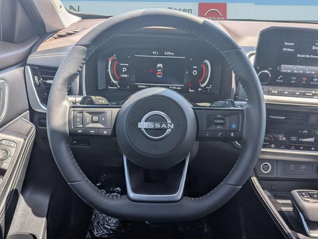 Certified 2023 Nissan Rogue Platinum w/ Platinum Premium Package AWD/4WD image 16