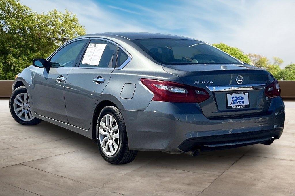 Used 2018 Nissan Altima 2.5 S w/ S Convenience Package FWD image 12