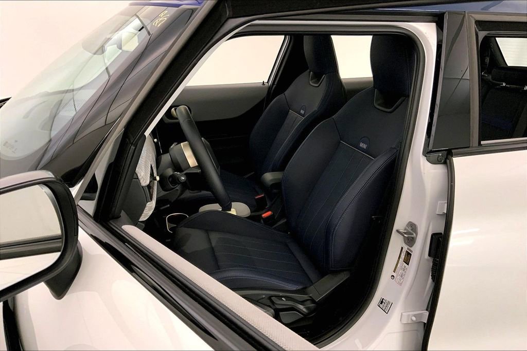 Certified 2025 MINI Cooper S image 13