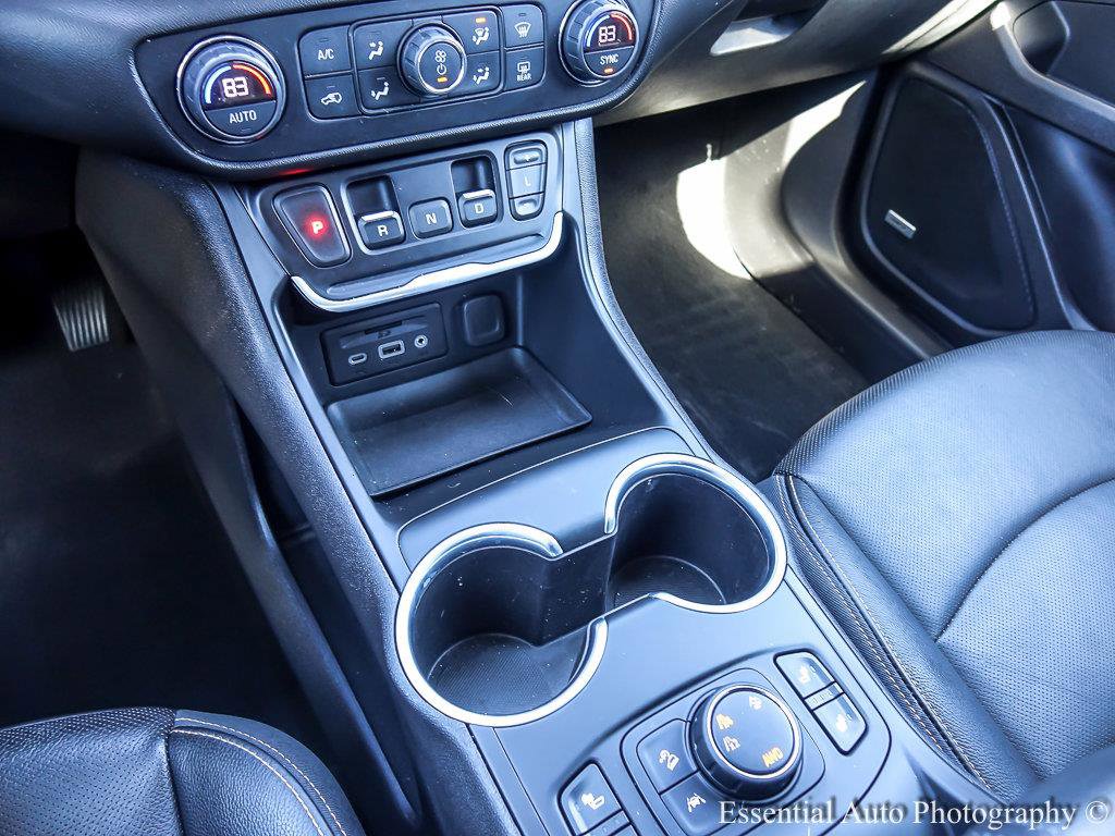 Certified 2021 GMC Terrain SLT w/ Infotainment Package II image 28