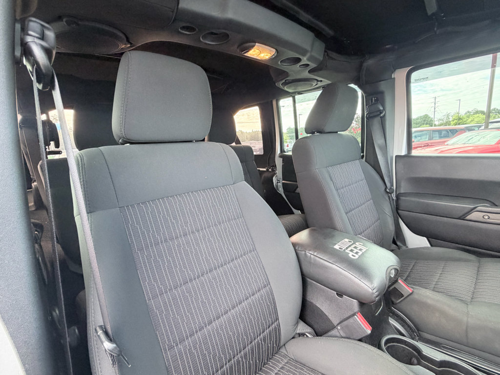 Used 2012 Jeep Wrangler Unlimited Sport AWD/4WD image 22