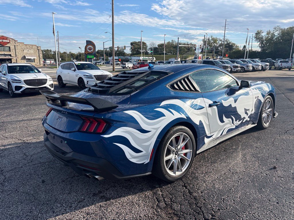 Used 2024 Ford Mustang GT Premium RWD image 7