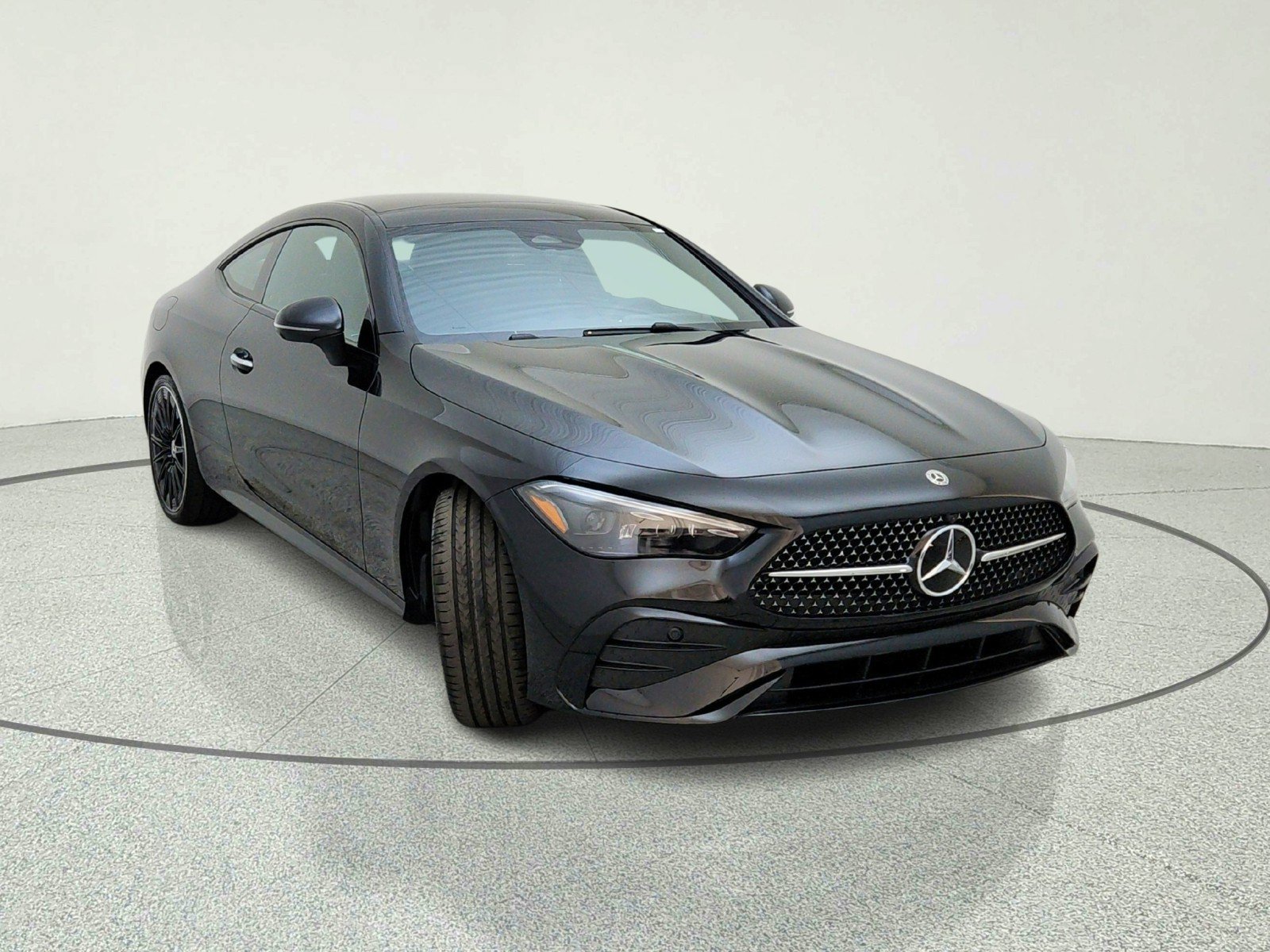 New 2026 Mercedes-Benz CLE 300 4MATIC Coupe image 4
