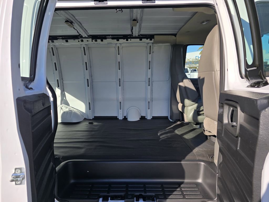 New 2025 Chevrolet Express 2500 w/ Driver Convenience Package image 13