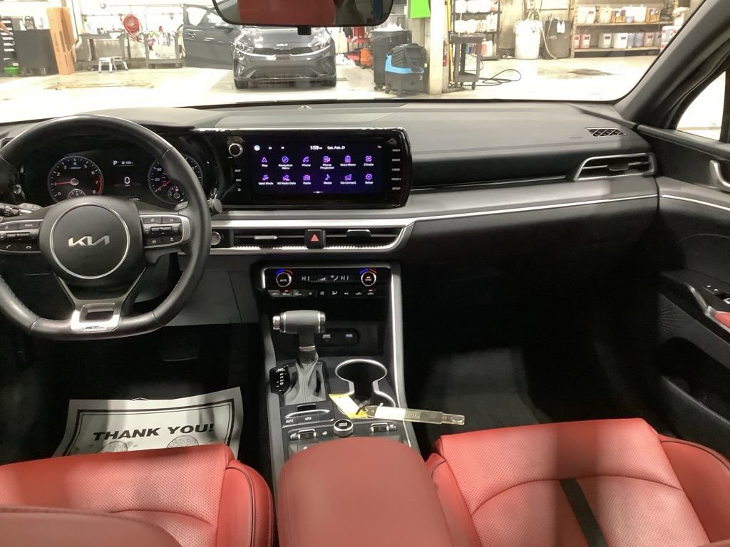 Used 2023 Kia K5 GT-Line image 12