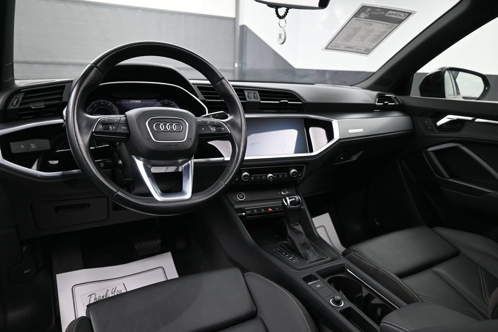 Used 2022 Audi Q3 2.0T Premium Plus AWD/4WD image 11