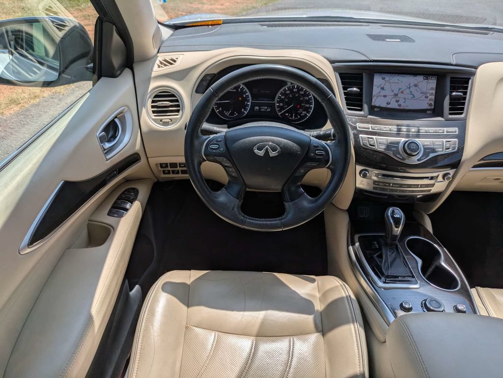 Used 2020 INFINITI QX60 Luxe w/ Essential Package FWD image 18