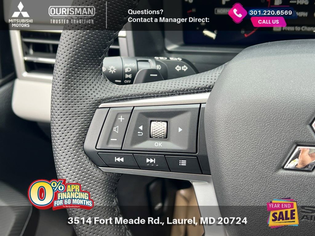 New 2025 Mitsubishi Outlander SE image 27