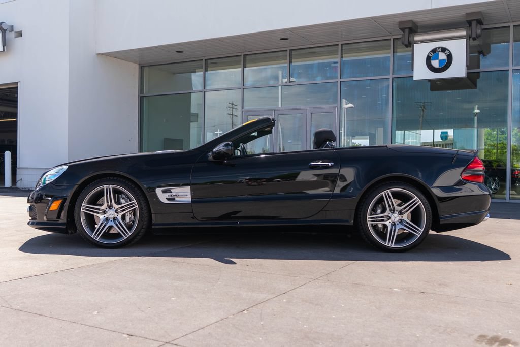 Used 2011 Mercedes-Benz SL 63 AMG image 6