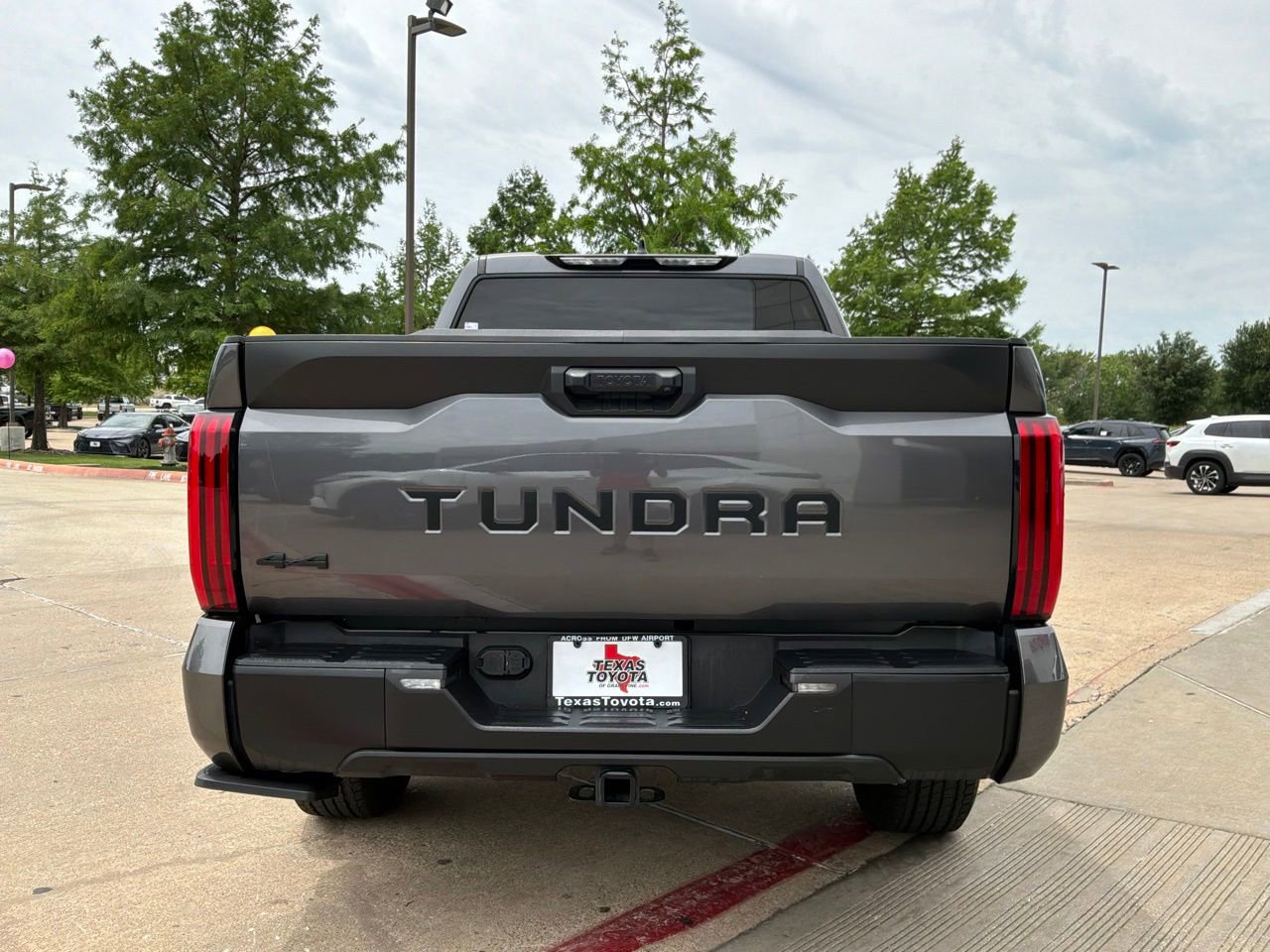 Used 2023 Toyota Tundra SR5 AWD/4WD image 7