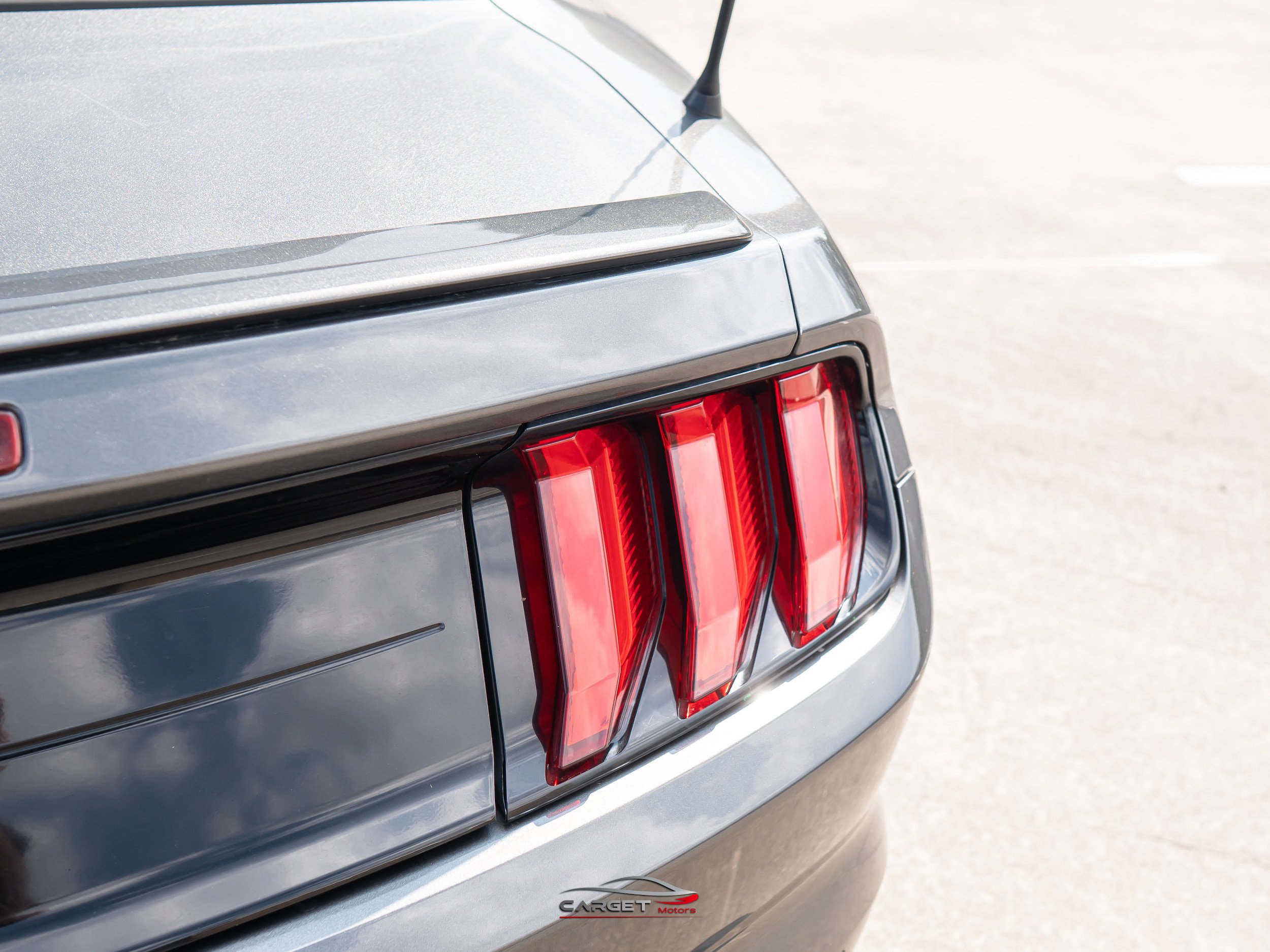 Used 2020 Ford Mustang GT Premium RWD image 39