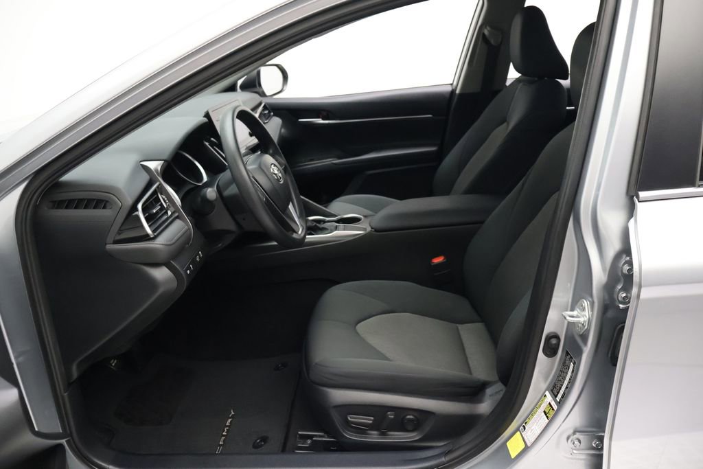 Used 2024 Toyota Camry LE FWD image 14